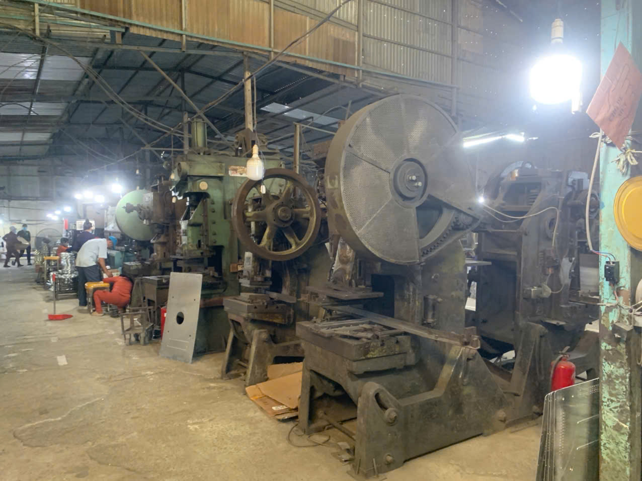 Stamping Machines 3 at Vinh Loc Metal Mechanical And Electrical Import Export Tradi